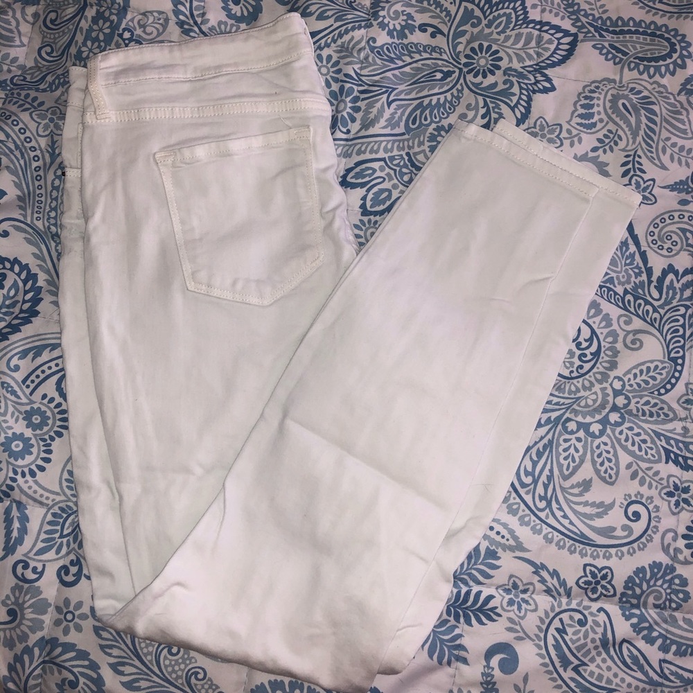 Distressed Old Navy White Rockstar Jeans
